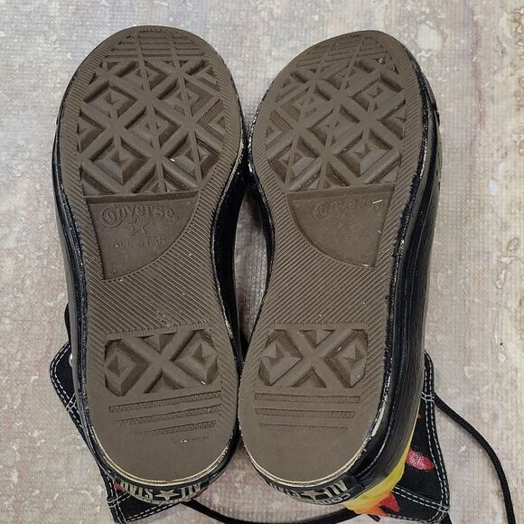 CONVERSE MENS HAND PAINTED ART FLAMES CHUCK TAYLORS SNEAKERS SIZE 5 - Picture 6 of 9